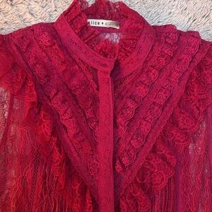 Unique / New Condition - Alice and Olivia red lace blouse